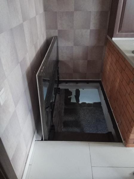 Підлоговий люк-невидимка — приклад монтажу ProfiLuki