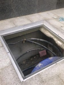 Люк підлоговий «Стандарт» на газових амортизаторах