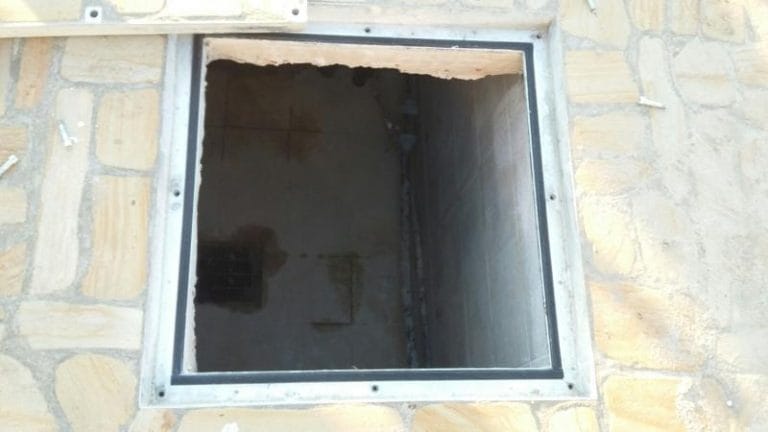 Підлоговий люк-невидимка — приклад монтажу ProfiLuki